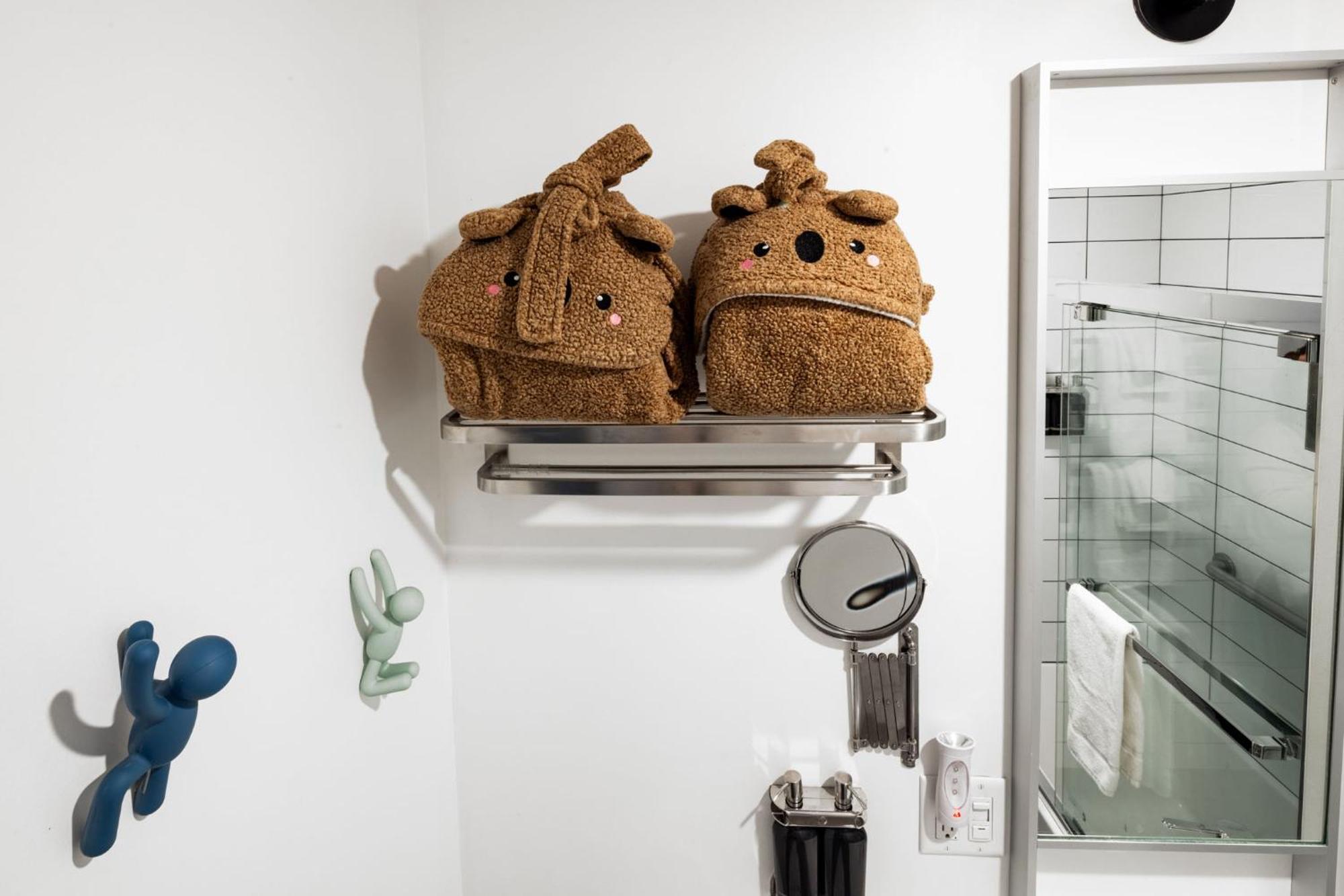 Silverbow Inn & Suites Джуно Экстерьер фото