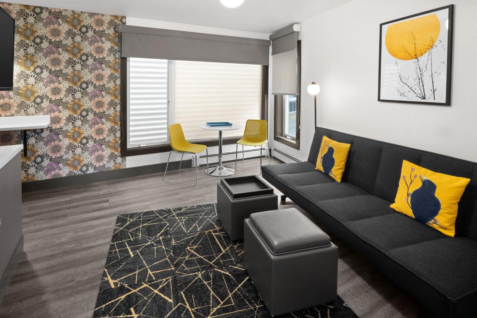 Silverbow Inn & Suites Джуно Экстерьер фото
