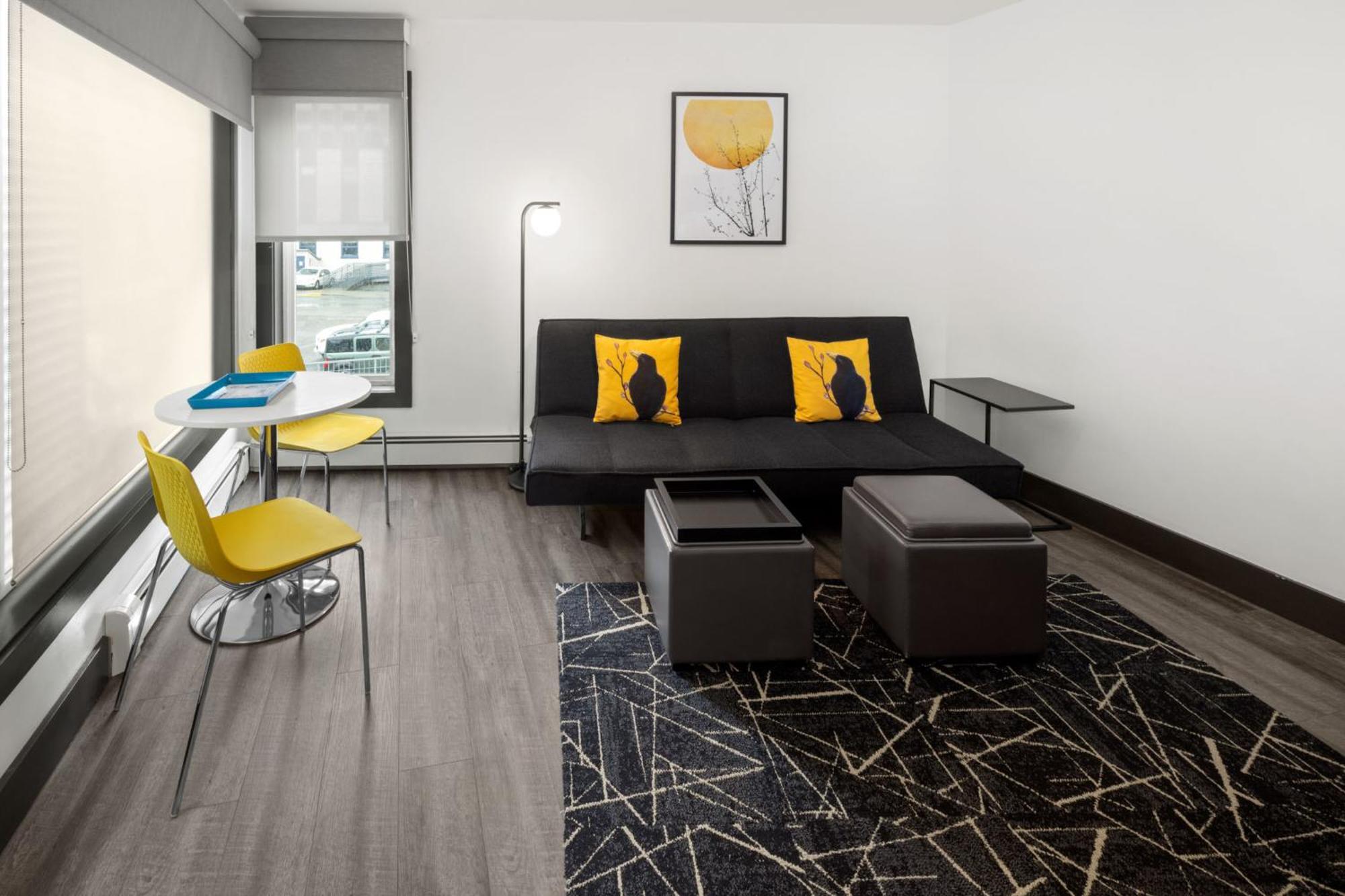 Silverbow Inn & Suites Джуно Экстерьер фото